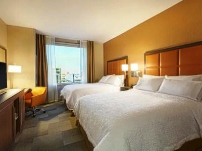 Hotel Hampton Downtown 3*