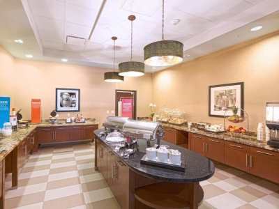 Hampton Downtown Hotel
